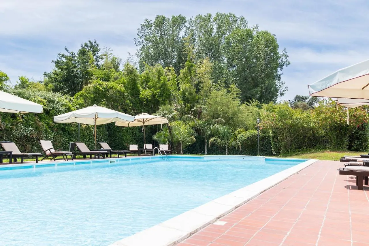 Hotel Cavalieri Del Mare Marina di Massa Italië