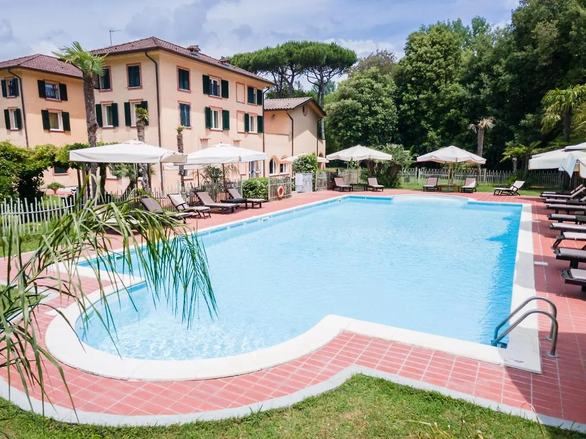 Hotel Cavalieri Del Mare Marina di Massa Italië
